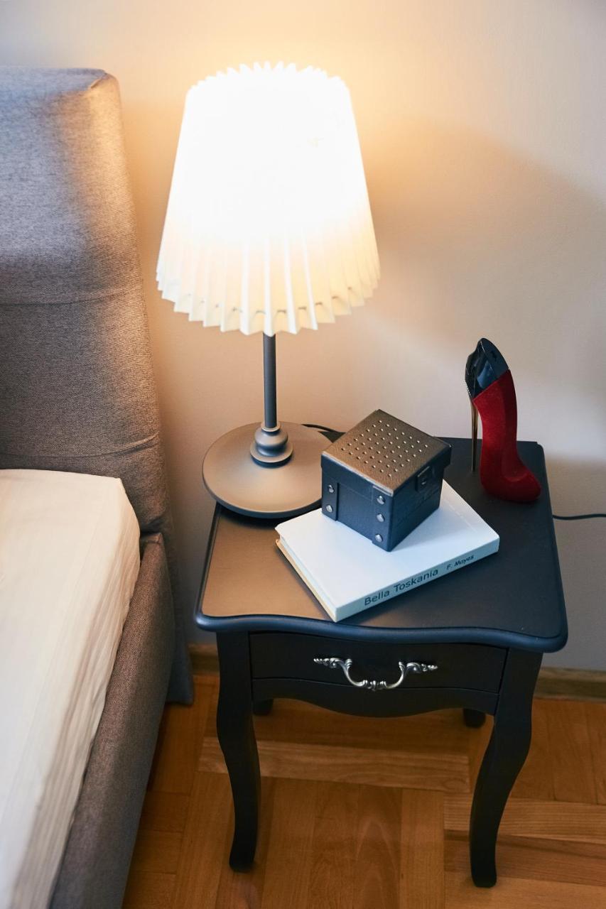 Cozy Apartment, 5Mins To Opera Leopoli Esterno foto