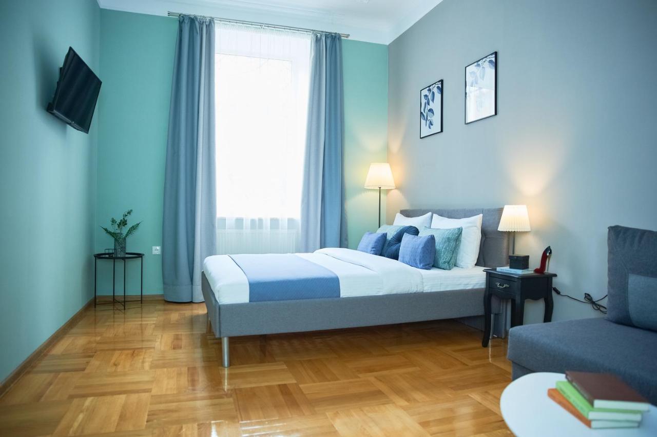Cozy Apartment, 5Mins To Opera Leopoli Esterno foto