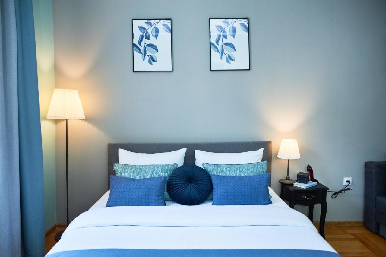 Cozy Apartment, 5Mins To Opera Leopoli Esterno foto