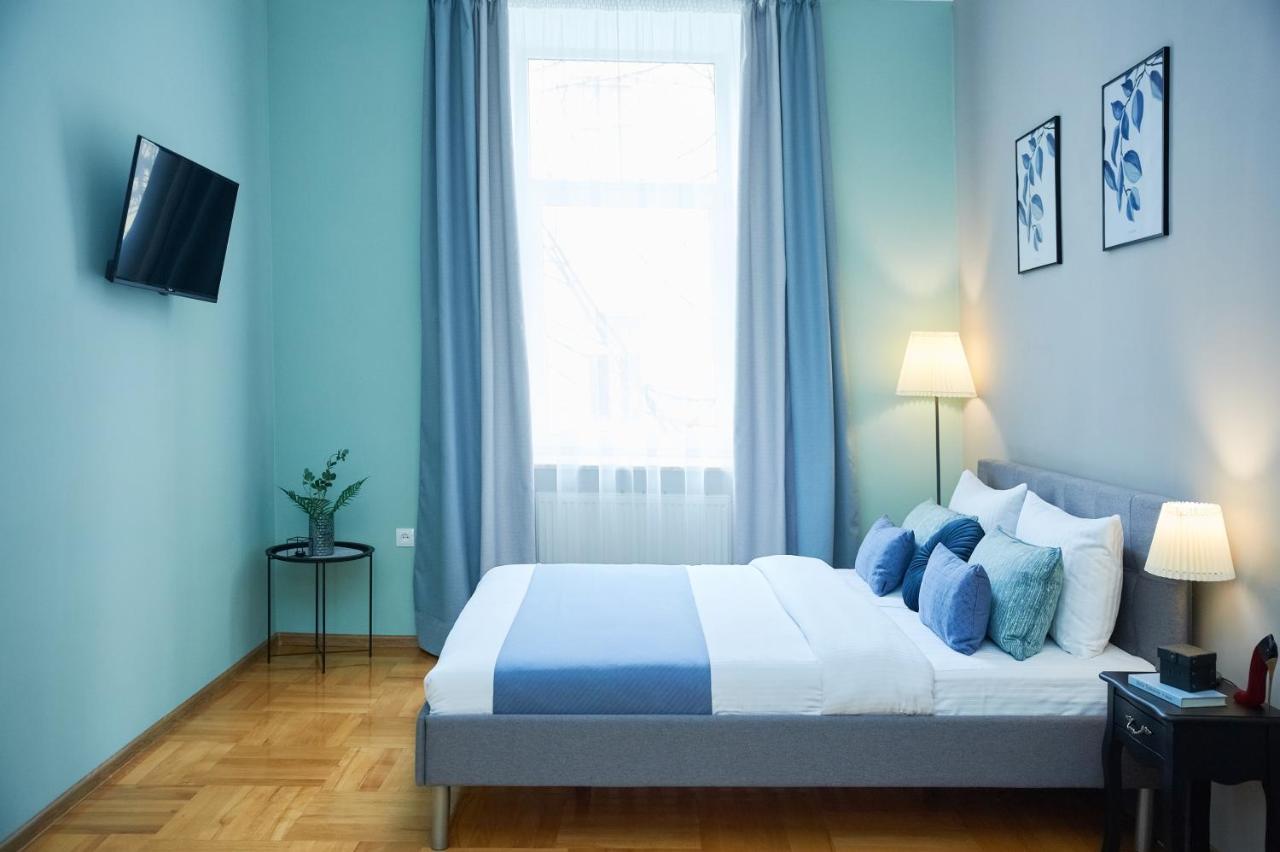 Cozy Apartment, 5Mins To Opera Leopoli Esterno foto